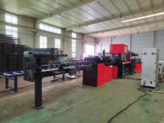 ≤18000KG 제곱 튜브 용접 기계 ERW 타입 47000mm*3500mm*4000mm